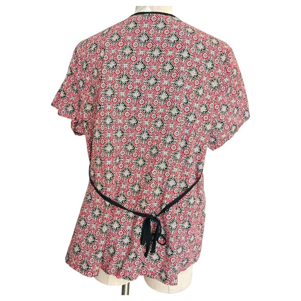 Sb Scrubs Wrap Top Size XL Geometric Pattern Black Red White Pull Over Tie Back - Picture 4 of 7